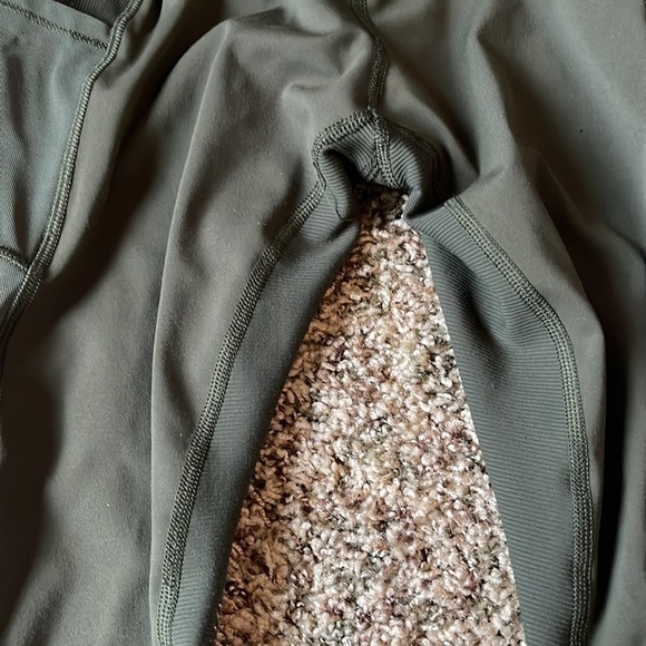 Lululemon Women's Size 6 High Times Pant Luxtreme (Mesh) Jazzy Gator Green - Picture 3 of 11